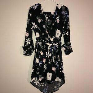 floral v-neck midi dress from dynamite